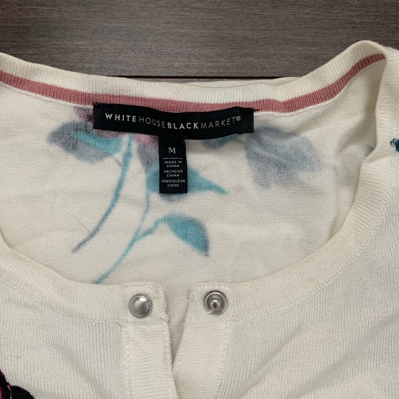 WHBM snap cardigan GUC some pilling - M - Picture 5 of 5